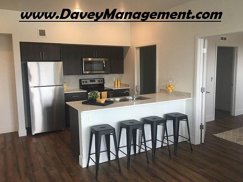 2nd image of 500 Blue Hill Ave #3
