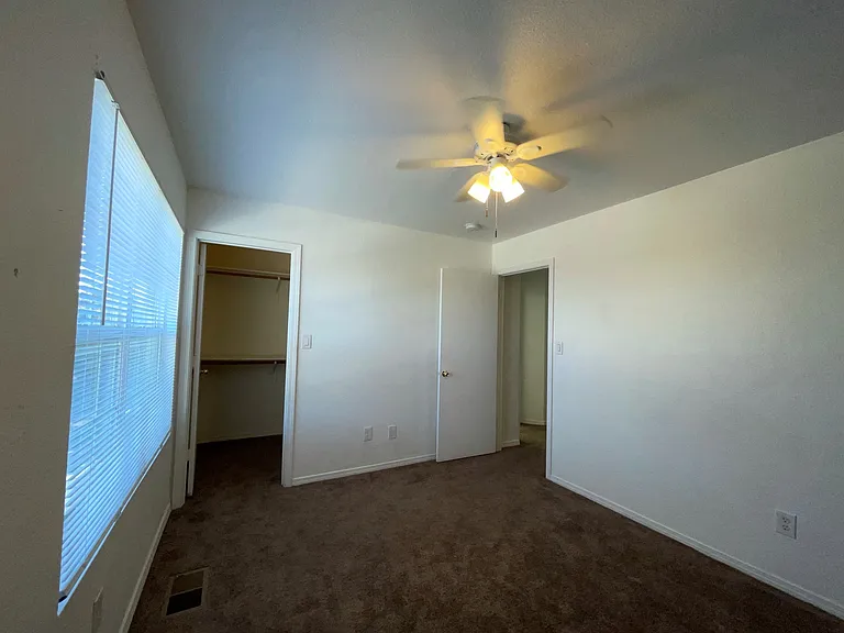 667 Vista Luna Ln SW — Photo 15