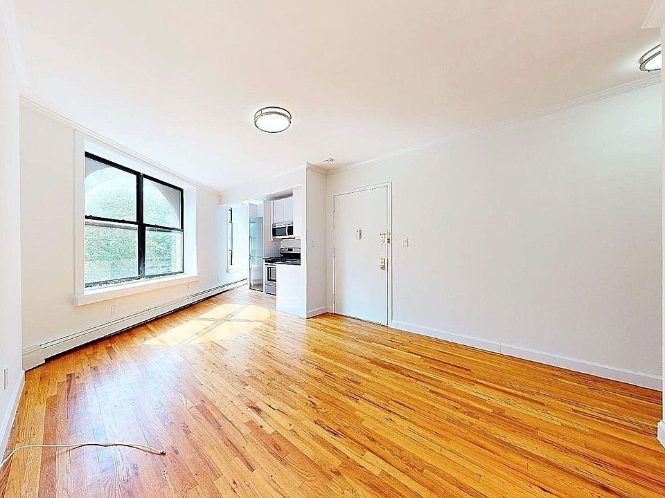 1st image of 6 Morningside Ave APT 4B