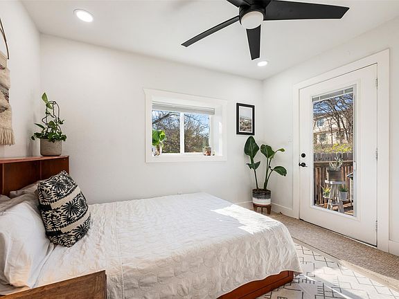 4th image of 1616 Webberville Rd #A