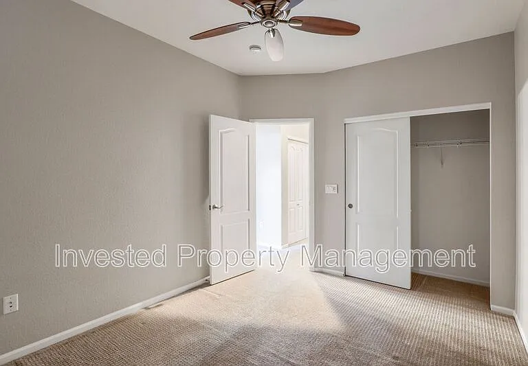 9531 Cedarhurst Ln #D — Photo 17