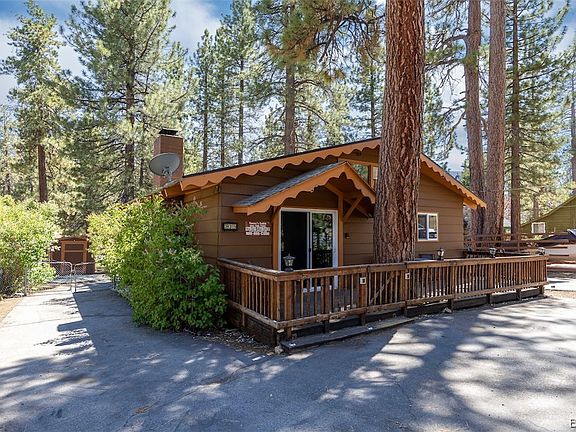 3rd image of 39305 Crest Ln