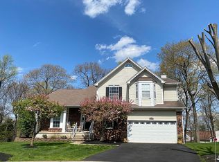 96 Alder Ln, Basking Ridge, NJ 07920