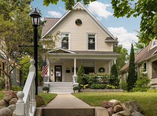 521 Webster St, Traverse City, MI 49686