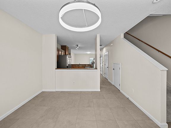 5th image of 5814 Nature Terrace Cv