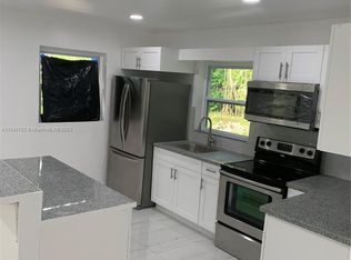 1135 NE 149th St, North Miami, FL 33161