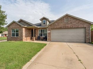 1121 Onyx St, Noble, OK 73068
