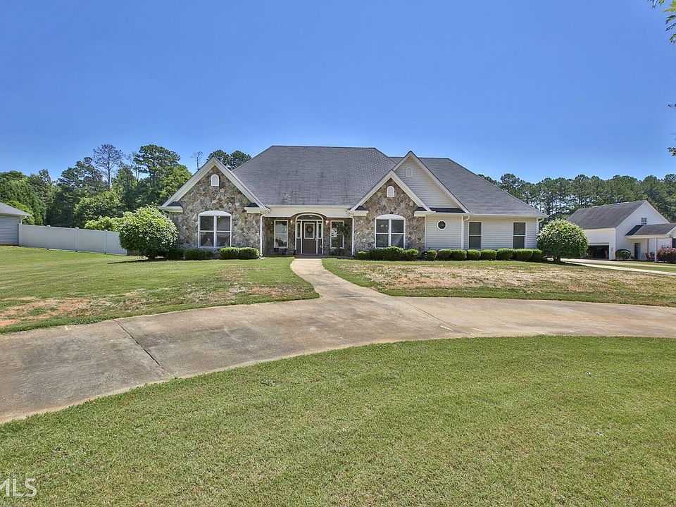 1st image of 50 Beaubrook Ln
