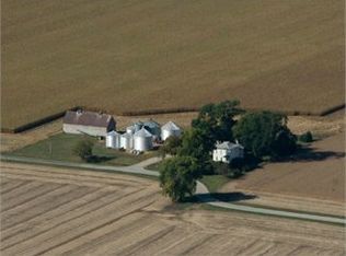 355 S Baker Rd, Mazon, IL 60444