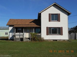 731 Clarendon Rd, Quincy, MI 49082