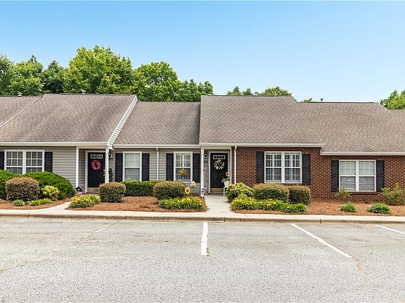 2nd image of 204 Carrington Ln