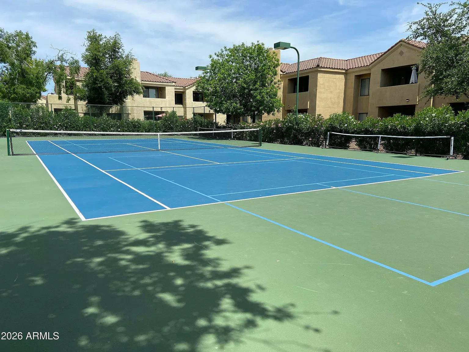 2 bed, 2.0 bath, 1075 sqft, $1,900 — Photo 4