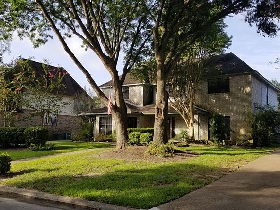 2nd image of 15403 Dawn Meadows Dr