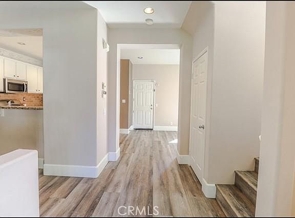 3rd image of 41 Bluff Cove Dr