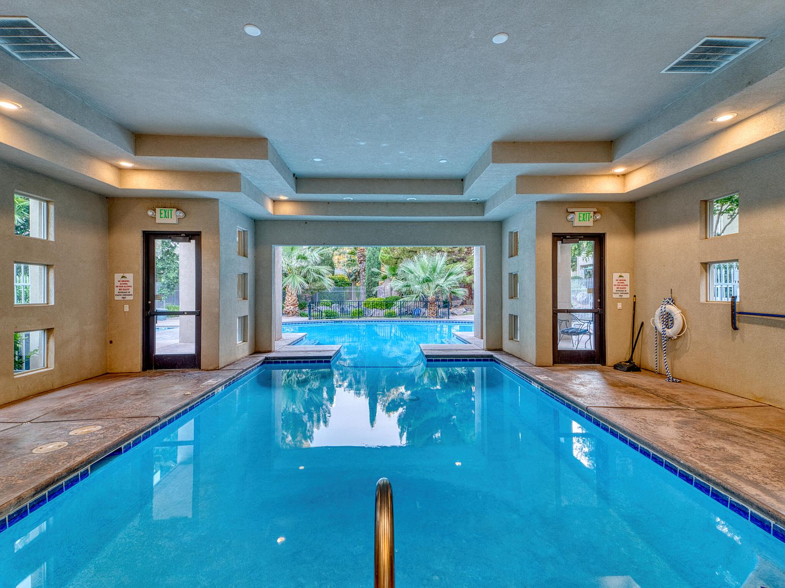 225 N Country Ln UNIT 104