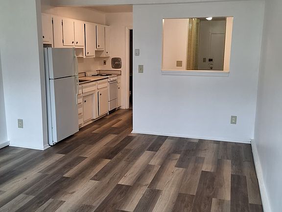 5th image of 170 Birdseye St #1A2
