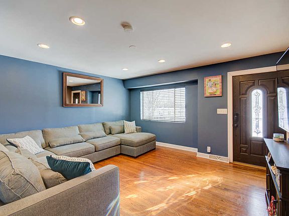 2nd image of 313 Hillside Pl