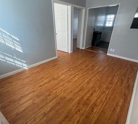 4th image of 6767 Yucca St #2