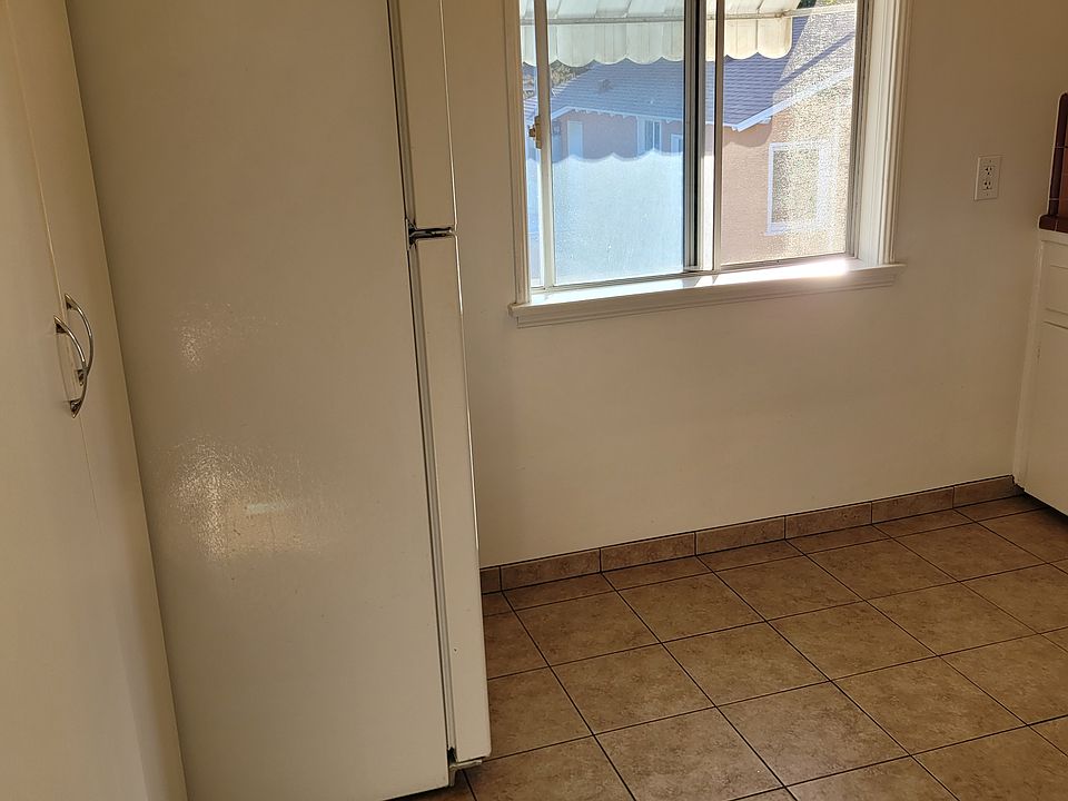 1st image of 1014 S Bruce Ln #B