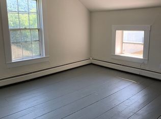 2 Pluck Hill Rd #1, South Royalton, VT 05068