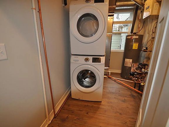 5th image of 2715 30th Ave S