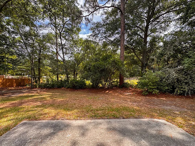 471 Brandermill Rd — Photo 20