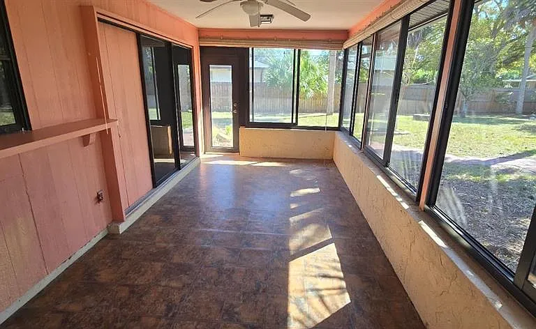 2395 Alda Ln — Photo 11