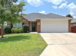 2160 Bentwood Dr, New Braunfels, TX 78130