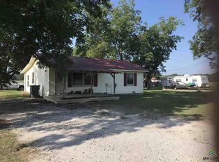 8518 Fm 1701, Avery, TX 75554