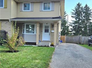 268 The Country Way, Kitchener, ON N2E2P9