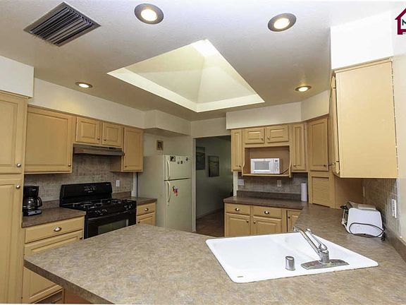 5th image of 2422 El Dorado Ct