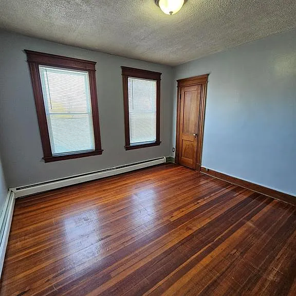 75 Vernon St — Photo 10