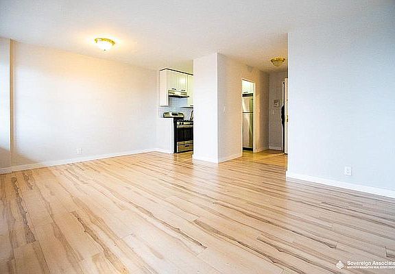 3rd image of 111 Wadsworth Ave APT 17E