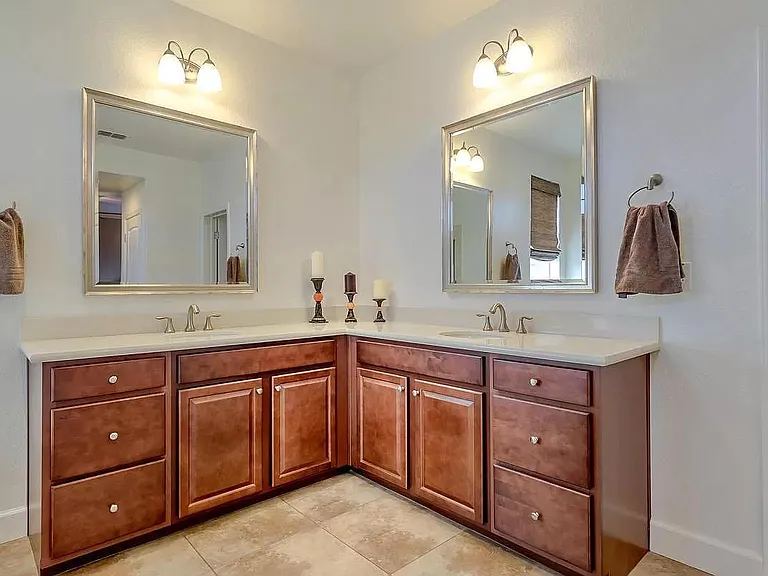 2454 Muller Pl — Photo 9