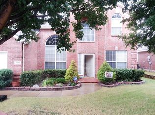 7609 Park Gate Dr, Fort Worth, TX 76137