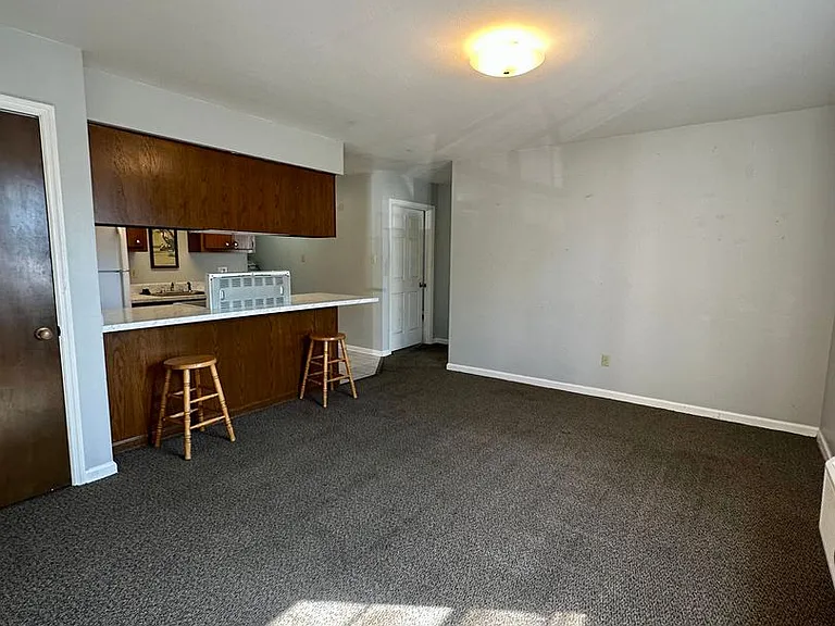 601 Bertig St — Photo 20