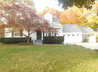 575 E Glenwood Ave, Akron, OH 44310