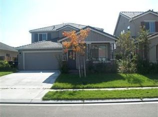 2412 Heartland Dr, Riverbank, CA 95367