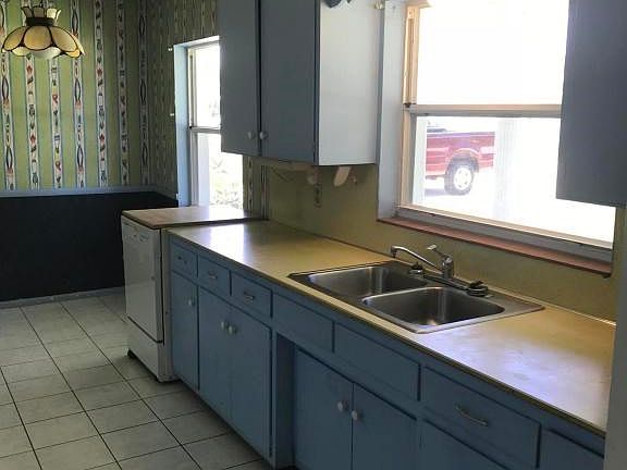 5BE13683-E5C7-477C-9A9D-4AC730F87BF4