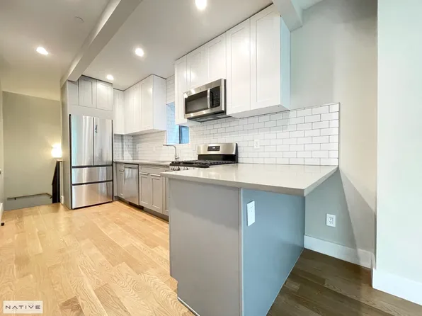 2771 Reservoir Avenue image 4 of 12