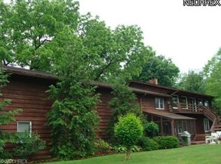 25301 Akins Rd, Columbia Station, OH 44028