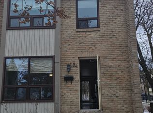 24 Guildford Cres #24, Brampton, ON L6S3K2