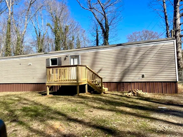 464 Johnson St, Newport, TN 37821