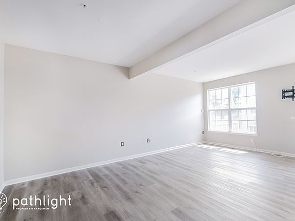 5th image of 7502 Oakpost Ct