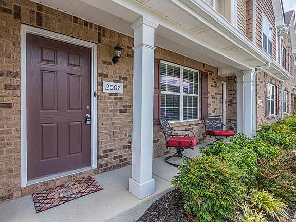 5th image of 2007 Debonair Ln Lot 158