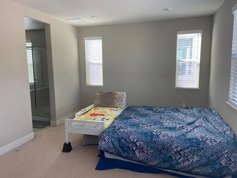 2932 Stringham Way — Photo 38