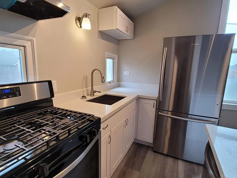 3501 Albion Pl N #5 — Photo 1