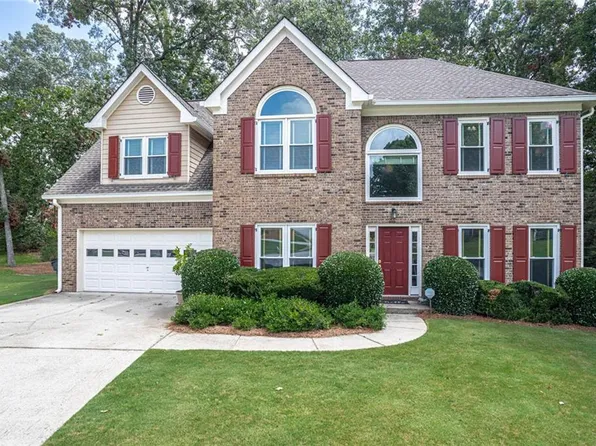 449 Tara Oaks Trl, Lawrenceville, GA 30043