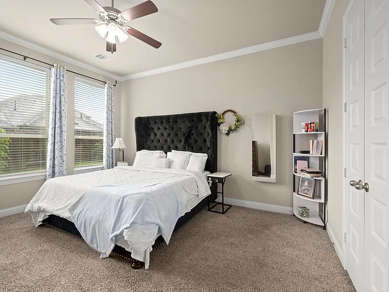 10054 Black Maple Dr — Photo 17