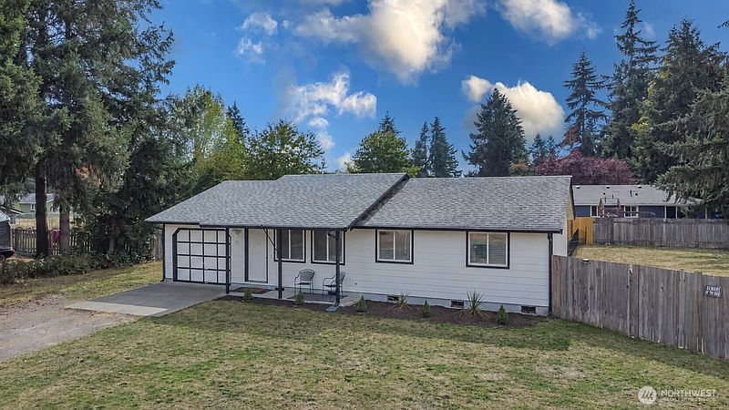3rd image of 113 View Drive NW